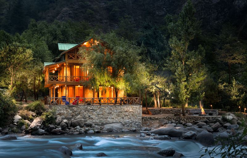 tirthan valley retreat by The bliss from within